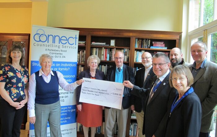 Cheque-presentation-from-Mayor-with-Director-and-Trustees-of-Connect